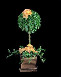 Ivy Single Ball on Stem 31 inches Tall, 8 inch Pot Diameter