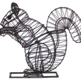 Squirrel, 18 inch (Frame) 18 inch x 23 inch x 7 inch | TOPIARYTREE.NET