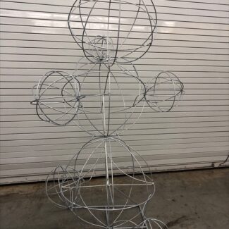 Custom Made Globe Topiary Wire Metal Frames | TOPIARYTREE.NET