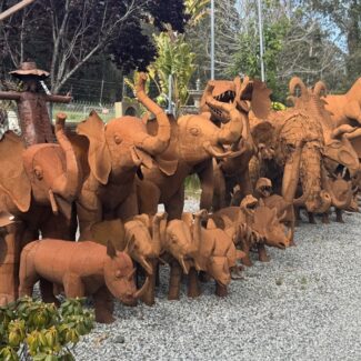 Family of Elephants - Hand Made Using Scrap Metal, Spanish Style | TOPIARYTREE.NET