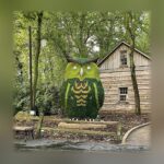 Topiary Owl, Multi-Color Outdoor Boxwood, 11 ft