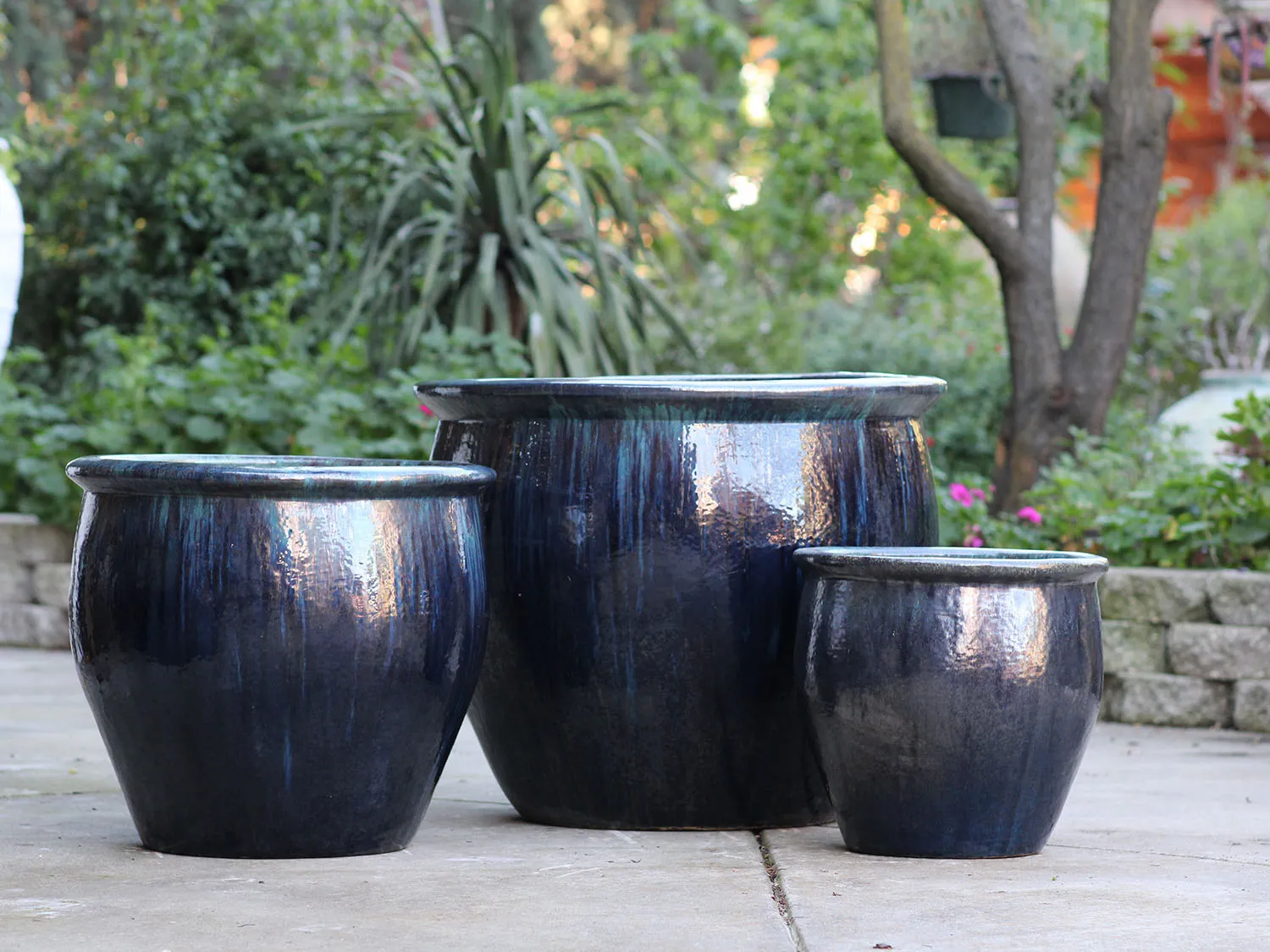 Garden City Extra Large Tree Planter — Set of 3