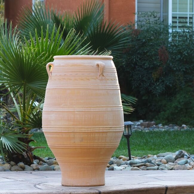 Pithari Urn