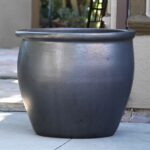 Extra Large No Decor Planter — Matte Black