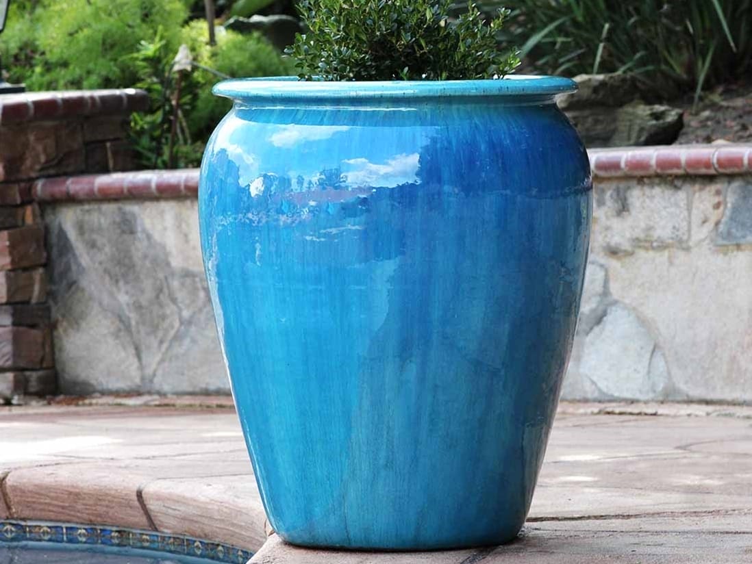 Urn Smooth Finished Urn Smooth Finished