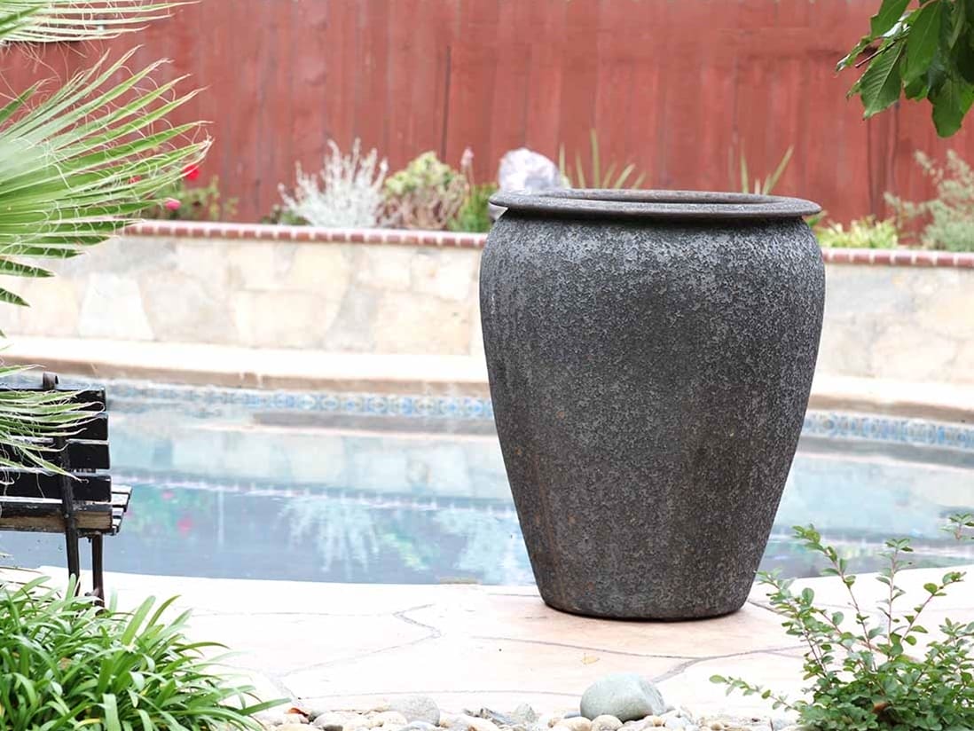 Urn Smooth Finished Urn Smooth Finished