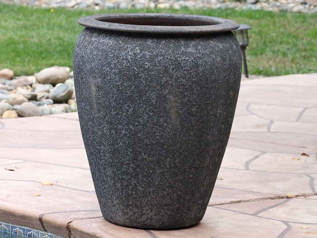 Urn Smooth Finished Urn Smooth Finished