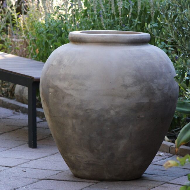 Chateau Jar