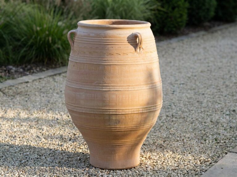Planter Materials for Live Plants