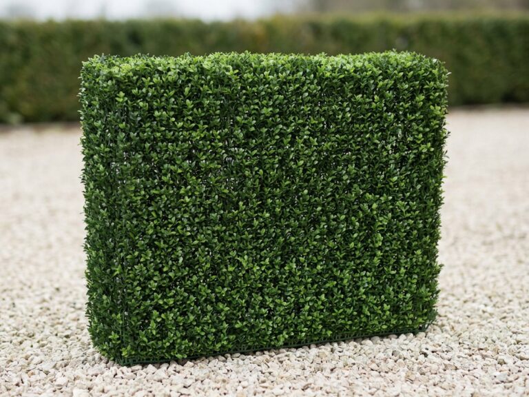 UV Boxwood Hedge, 35 x 11 x 30 Inch