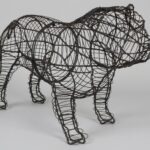 Bulldog Topiary Frame, 16 in
