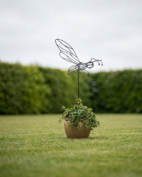 Bumble Bee DIY Shaping Topiary