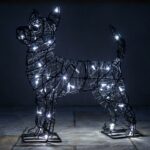 Chihuahua Topiary, 16 inch Lighted Wire Frame