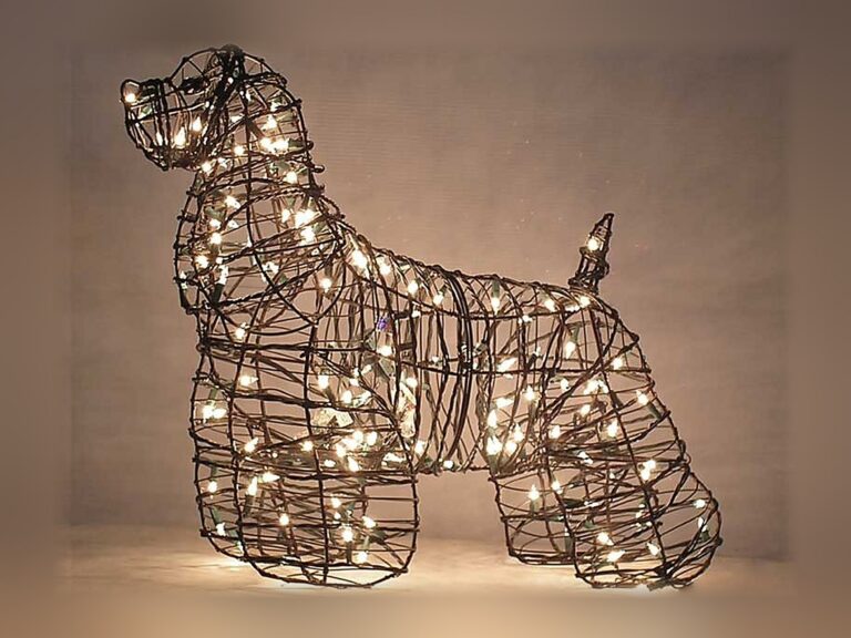 Cocker Spaniel Wire Topiary, 21 in (Lit)