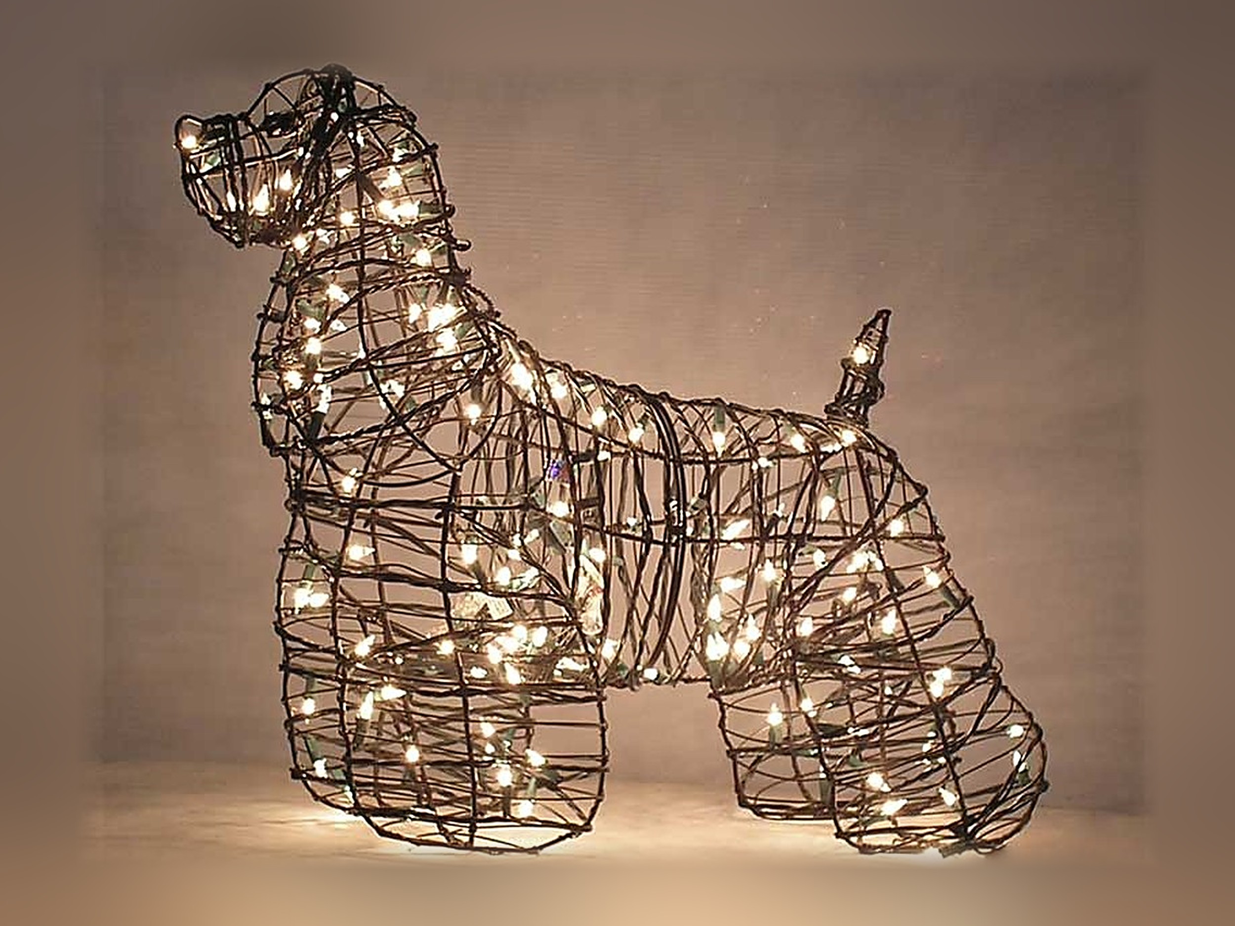 Cocker Spaniel Wire Topiary, 21 in (Lit) Cocker Spaniel Wire Topiary, 21 in (Lit)