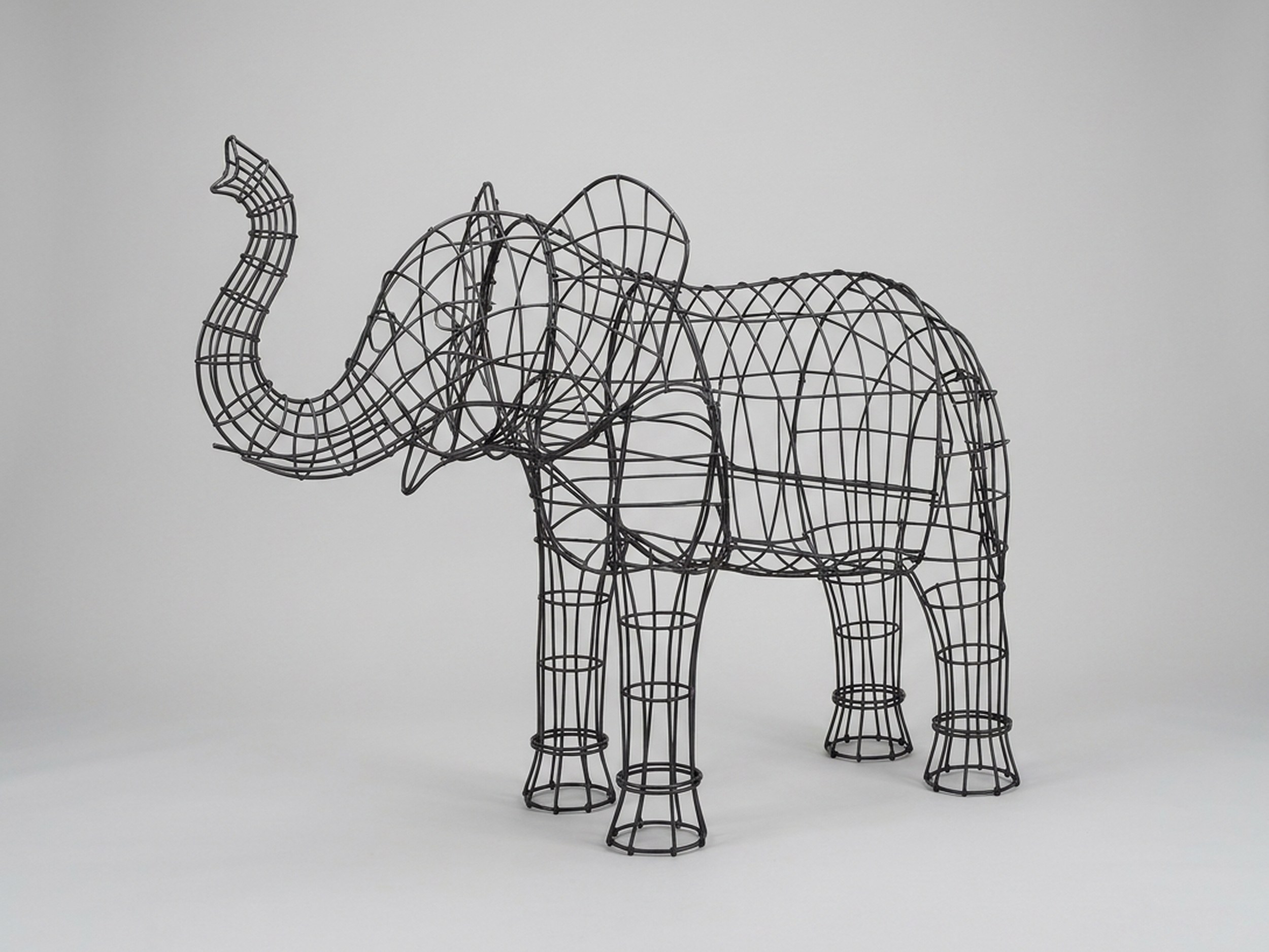 Elephant Topiary, Wire frame, 19–60 in