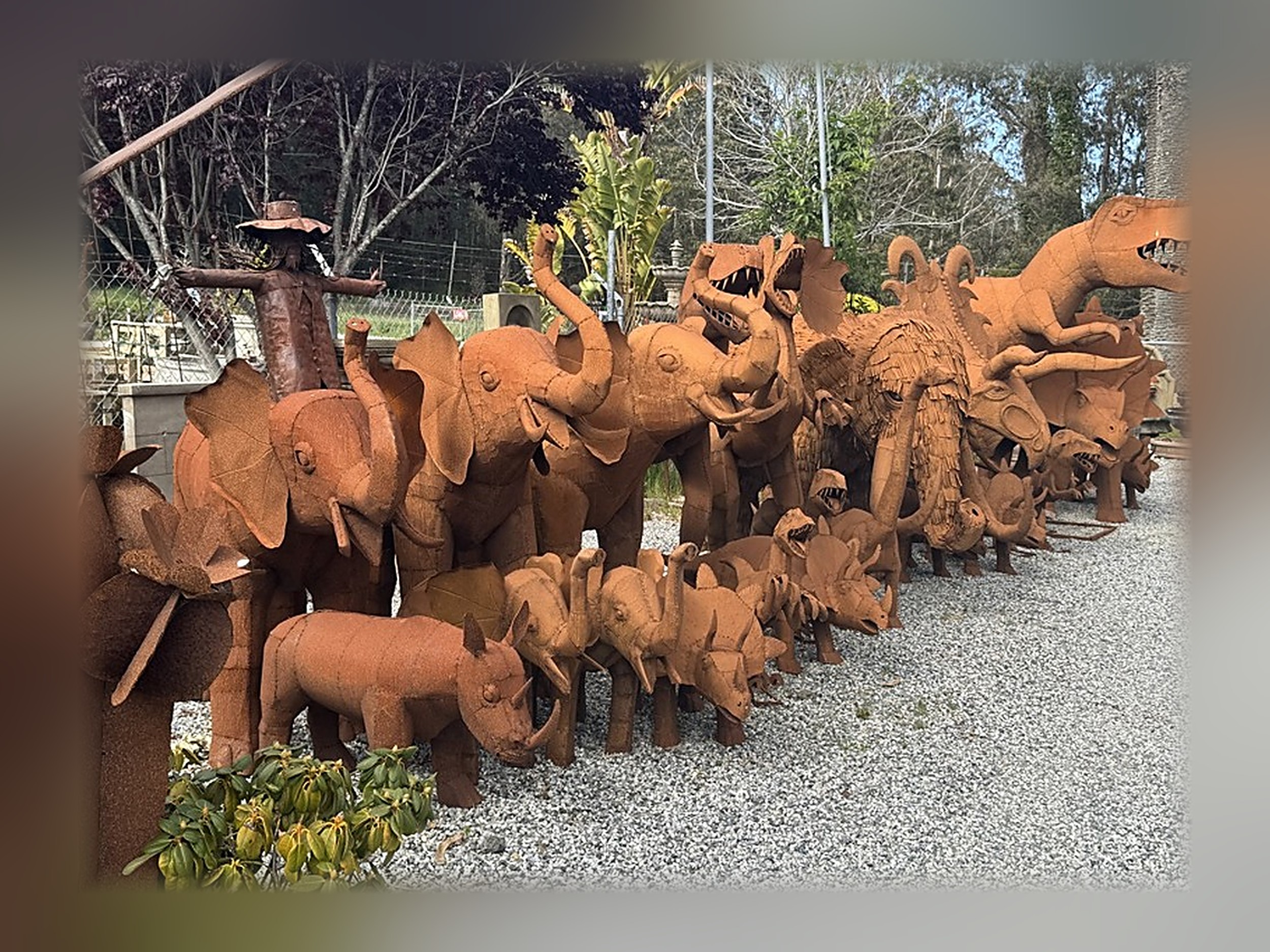 Family of Elephants, Scrap Metal Sculpture Family of Elephants, Scrap Metal Sculpture