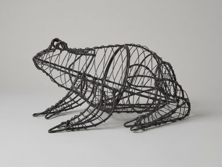 Frog Topiary Frame, 6 inch