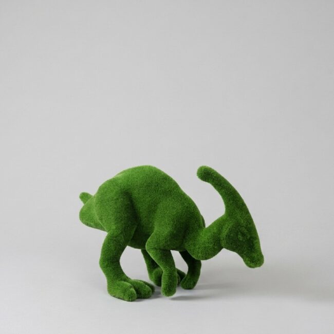 Green Dinosaur Topiary, 5.41 x 12.14 x 5.91 ft