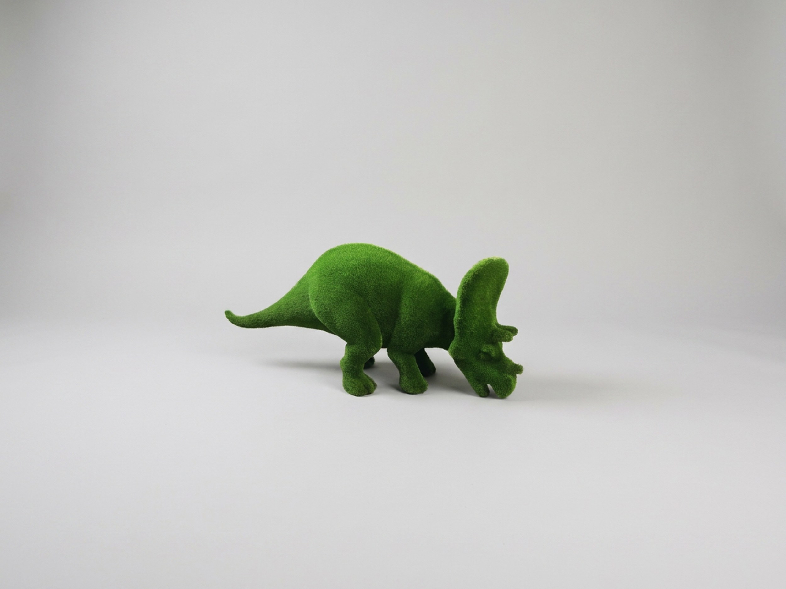 Triceratops Topiary, 5.58 ft