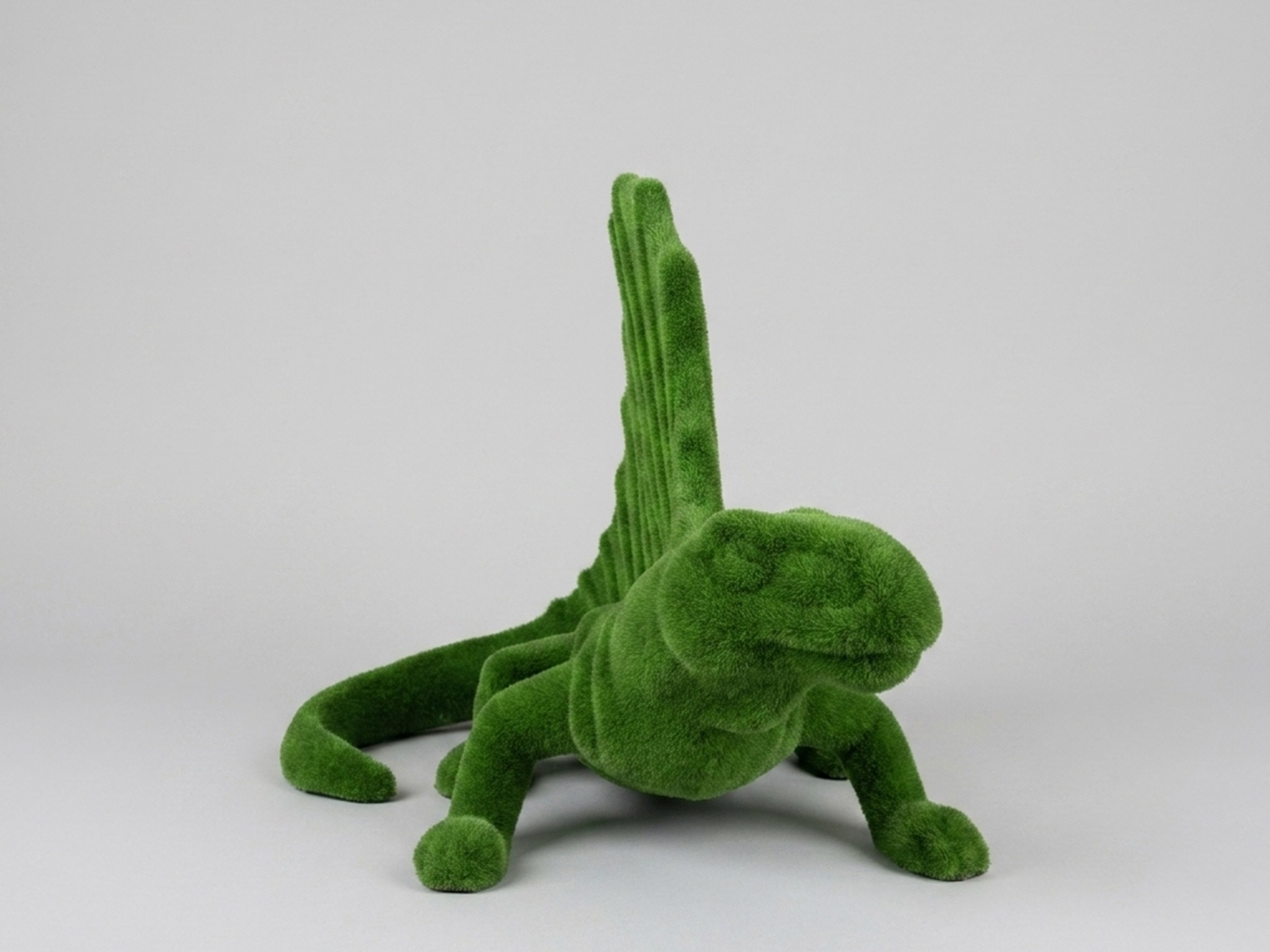Iguana Chair Topiary, 8.04 ft Iguana Chair Topiary, 8.04 ft