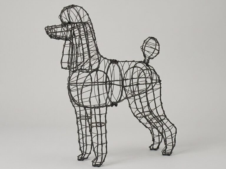 Standard Poodle Topiary Frame, 32 In