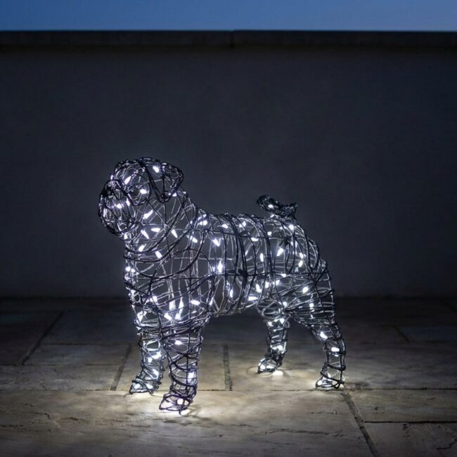 Pug Topiary, 18 Inch (Lit)