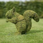 Squirrel Topiary, 12 inch Mossed