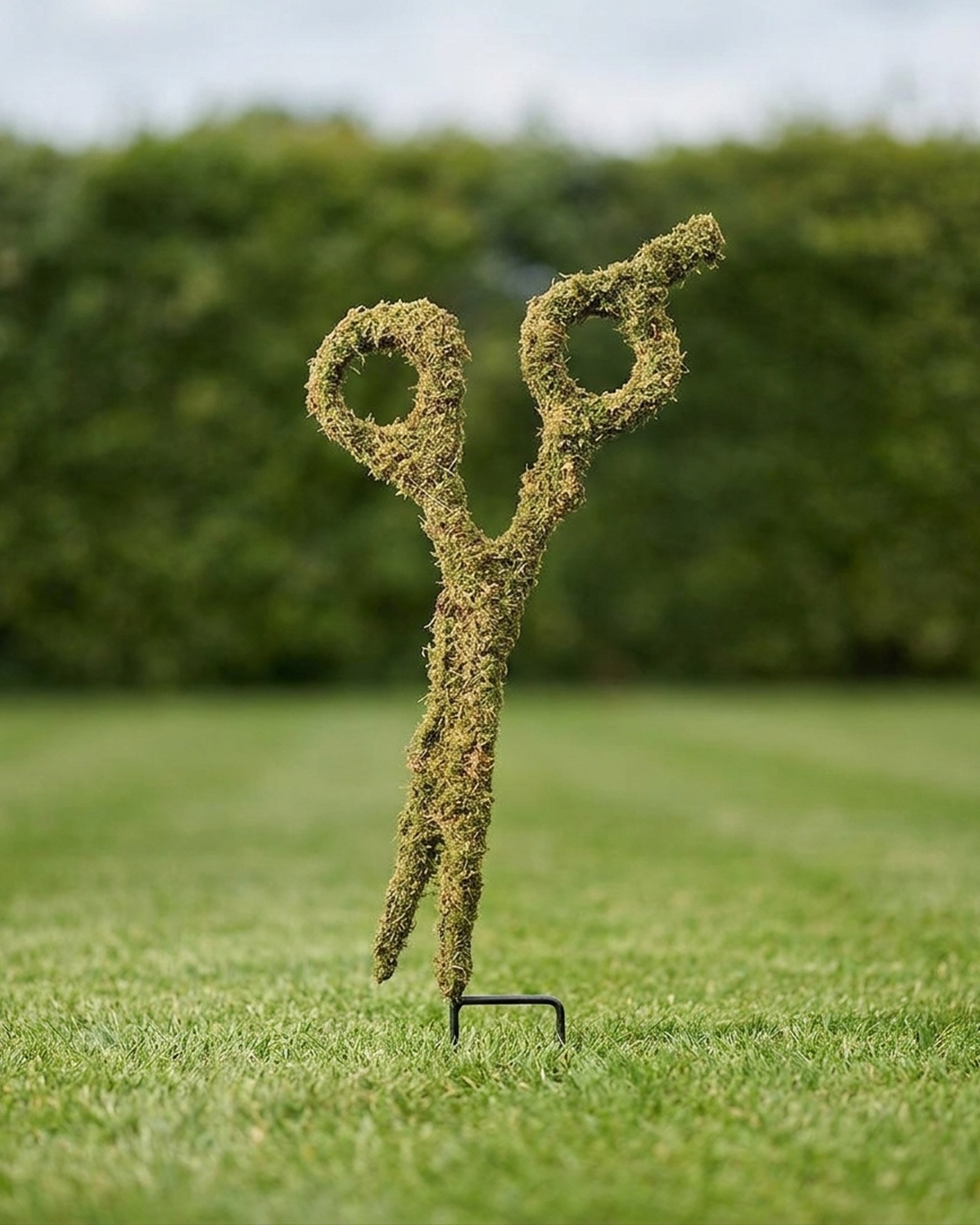 Scissors Topiary, 36 in Scissors Topiary, 36 in