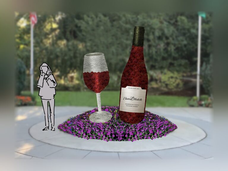 Topiary Wine Glass and Bottles