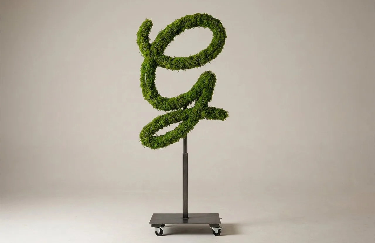 Monogram Letter G Topiary Frame, 72–90 in Monogram Letter G Topiary Frame, 72–90 in