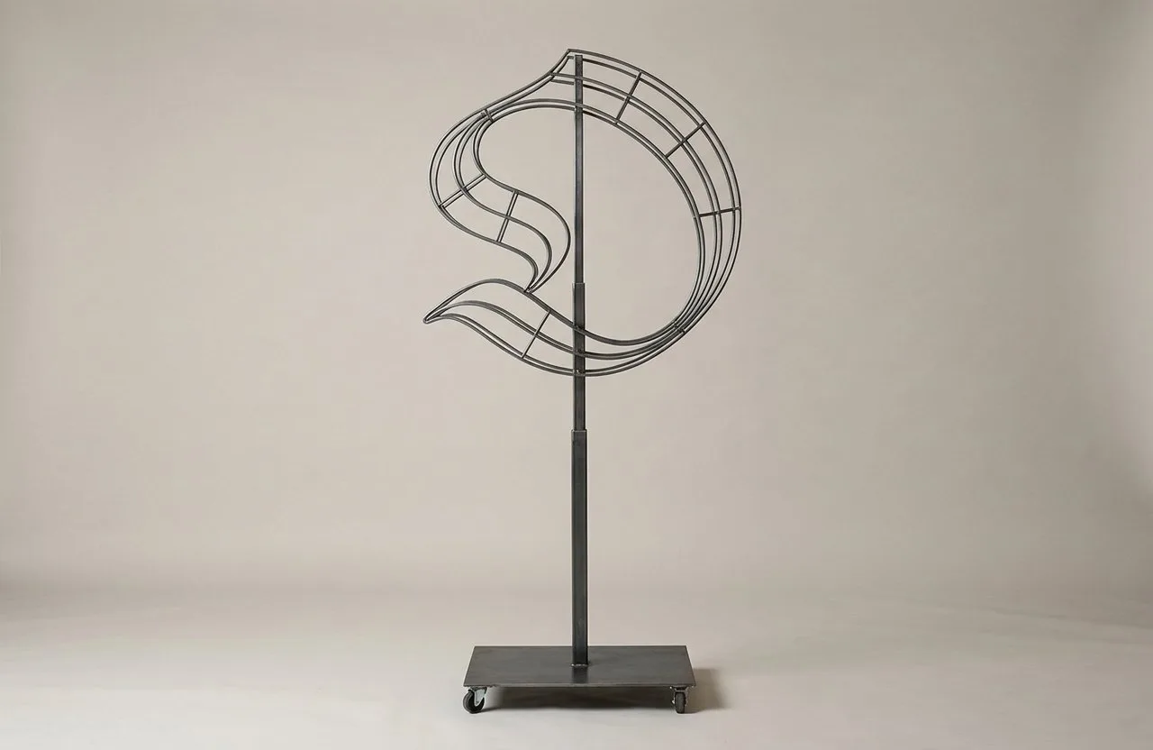 Monogram Letter O Topiary Frame, 72–90 in Monogram Letter O Topiary Frame, 72–90 in