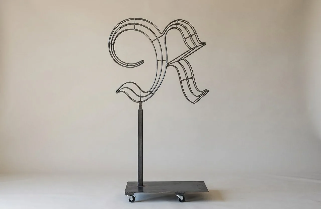 Monogram Letter R Topiary Frame, 72–90 in Monogram Letter R Topiary Frame, 72–90 in