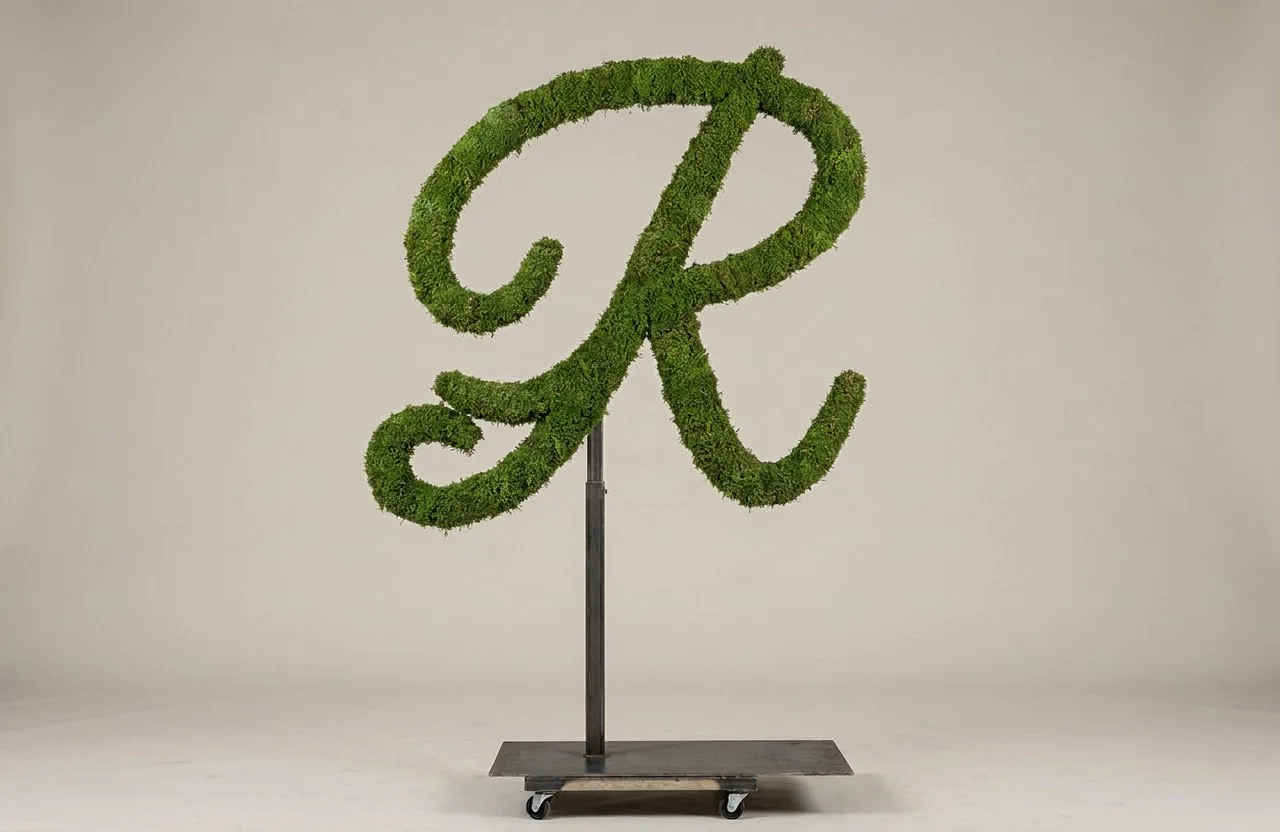 Monogram Letter R Topiary Frame, 72–90 in Monogram Letter R Topiary Frame, 72–90 in